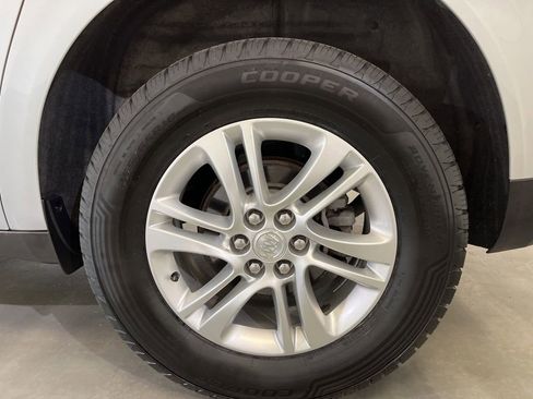 Used 2020 Buick Enclave Premium w/ Trailering Package, 5000 lbs. AWD/4WD image 16