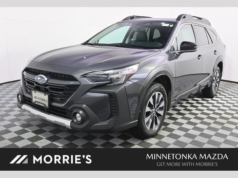 Used 2025 Subaru Outback Limited AWD/4WD image 1
