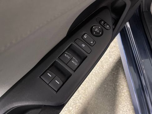 Used 2020 Honda Civic EX image 18