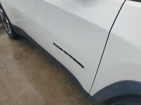 Used 2018 Jeep Compass Limited w/ Navigation Group FWD image 4