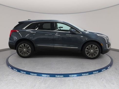 Used 2019 Cadillac XT5 Premium Luxury AWD/4WD image 5