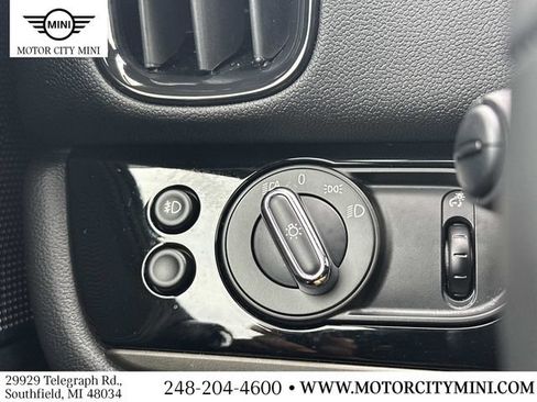 Certified 2024 MINI Cooper Countryman S w/ Premium Package AWD/4WD image 29