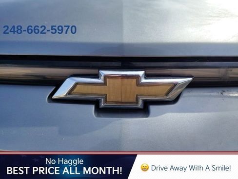 Used 2024 Chevrolet Equinox EV LT image 6