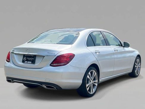 Used 2017 Mercedes-Benz C 300 4MATIC Sedan image 8