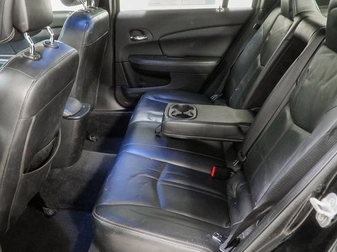 Used 2013 Chrysler 200 Limited image 34