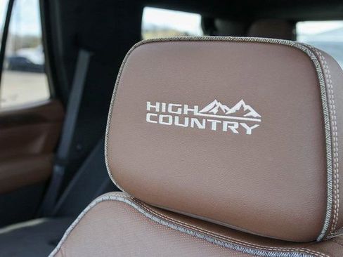 Used 2024 Chevrolet Tahoe High Country image 17