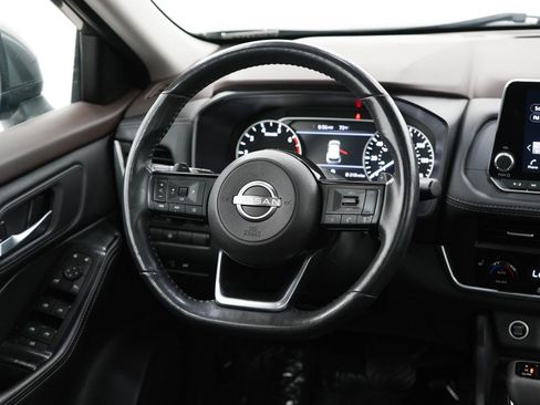 Used 2023 Nissan Rogue SV w/ SV Premium B Package AWD/4WD image 14