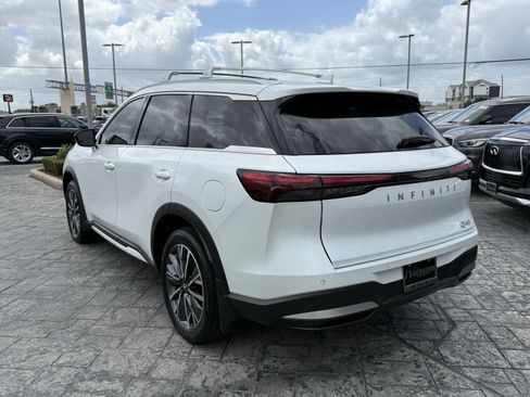 Certified 2026 INFINITI QX60 Luxe w/ Cargo Package image 5