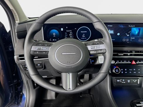 New 2026 Hyundai Tucson Limited image 12