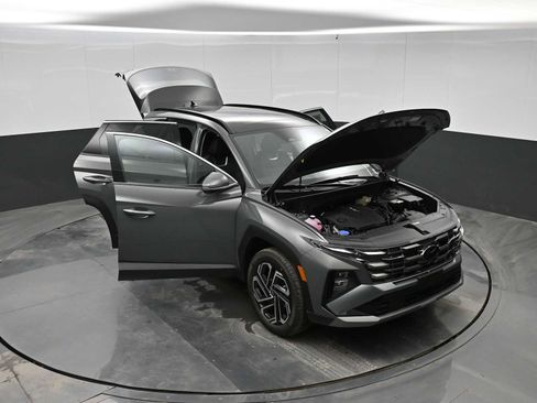 New 2026 Hyundai Tucson Limited image 38