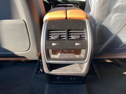 New 2026 BMW X5 xDrive50e image 8