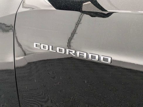 Used 2023 Chevrolet Colorado Trail Boss w/ Technology Package AWD/4WD image 11