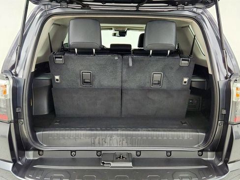 Used 2023 Toyota 4Runner SR5 Premium w/ Moonroof Package AWD/4WD image 23