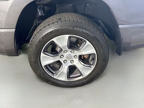 Used 2023 RAM 1500 Laramie AWD/4WD image 37