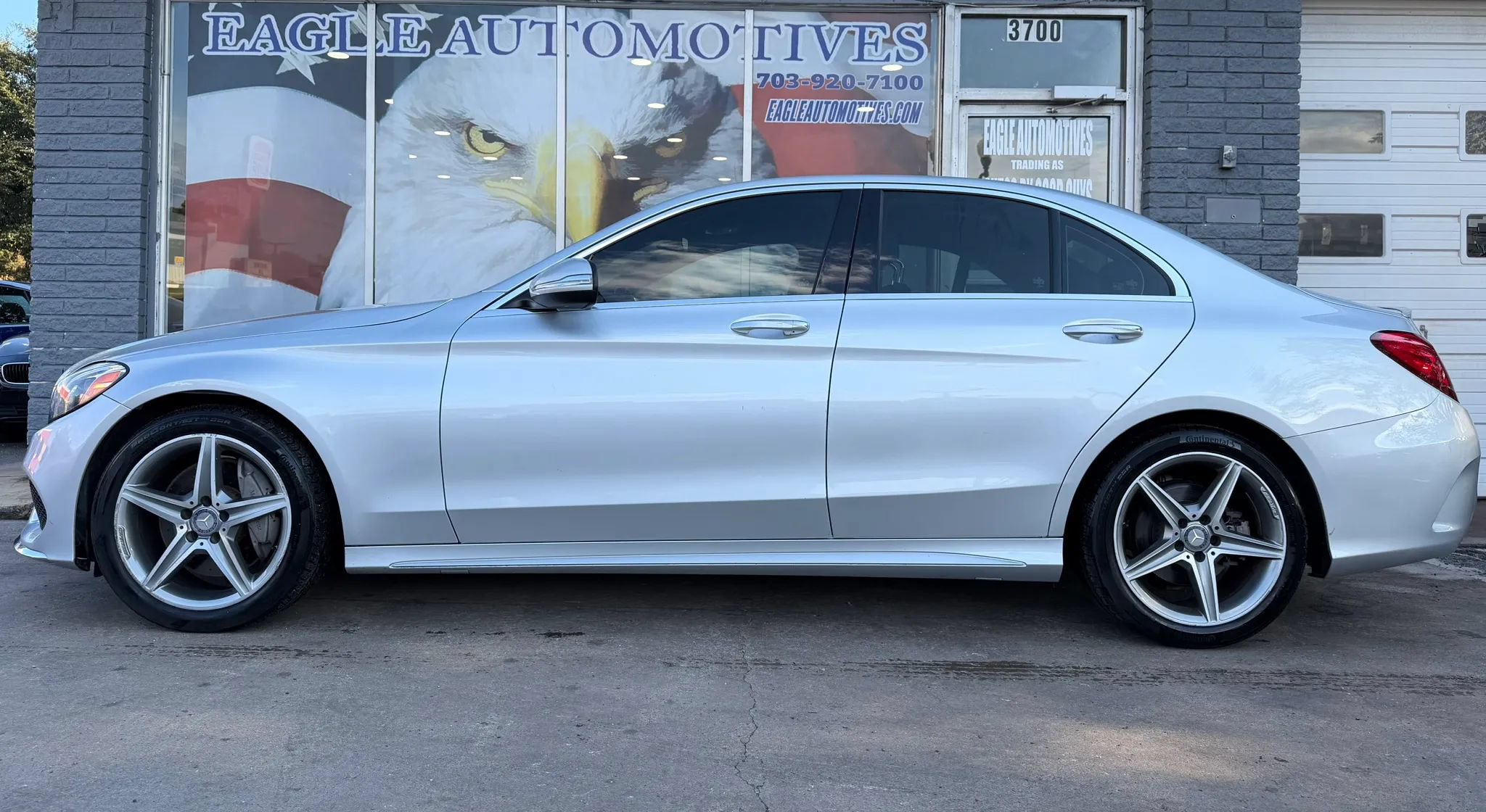 Used 2015 Mercedes-Benz C 300 4MATIC Sedan image 6