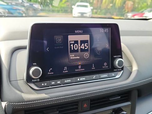 Certified 2025 Nissan Rogue S AWD/4WD image 29