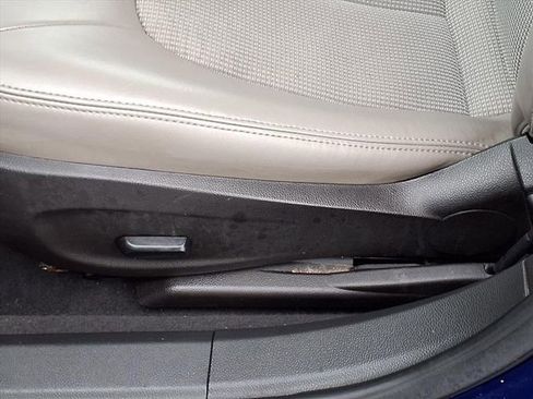 Used 2013 Buick Verano Convenience image 4