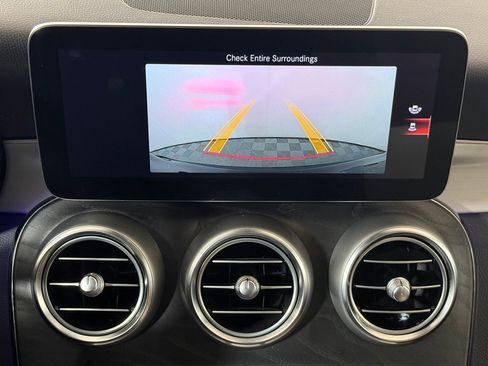 Used 2020 Mercedes-Benz GLC 300 4MATIC image 28