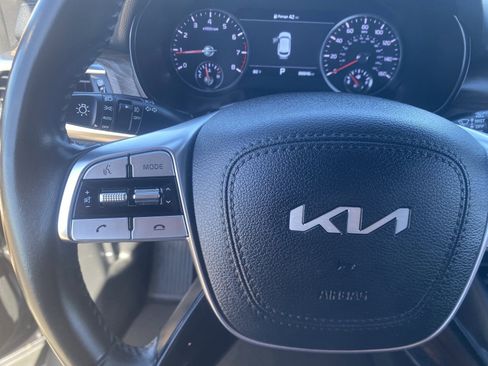 Used 2022 Kia Telluride SX w/ Towing Package image 25