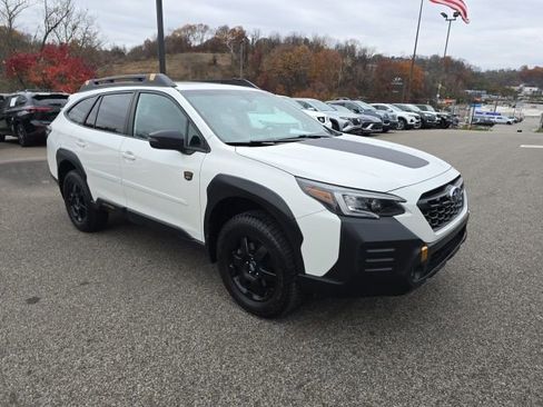 Certified 2022 Subaru Outback Wilderness image 7