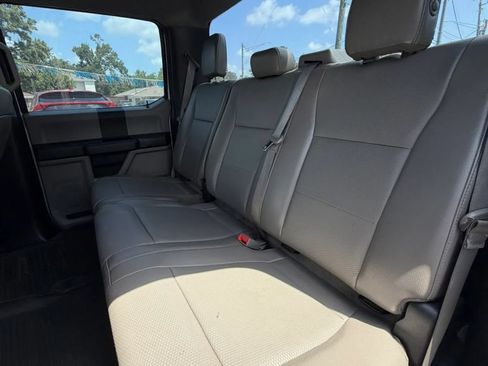 Used 2018 Ford F150 XL w/ Equipment Group 101A Mid AWD/4WD image 13
