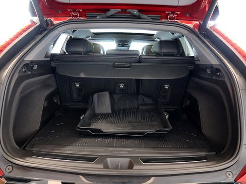 Used 2025 Cadillac Optiq Sport 2 w/ LPO, Floor Liner Package AWD/4WD image 29