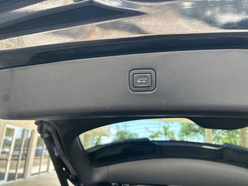 Used 2021 Chevrolet Blazer RS w/ Enhanced Convenience Package FWD image 38