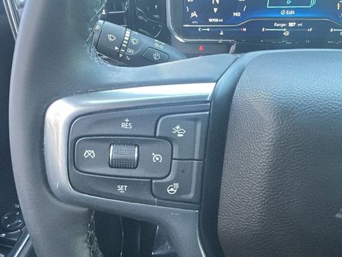 Used 2024 Chevrolet Silverado 1500 LT image 18
