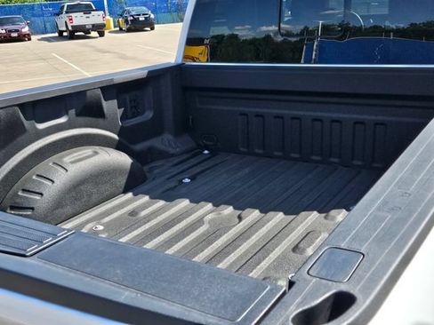 Used 2026 Ford F250 Lariat w/ Chrome Package AWD/4WD image 6
