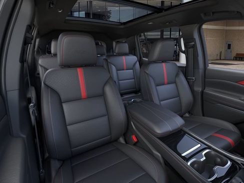 New 2027 Chevrolet Traverse RS w/ LPO, Floor Liner Package FWD image 16
