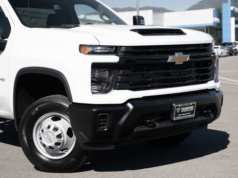 New 2026 Chevrolet Silverado 3500 W/T w/ WT Convenience Package image 9