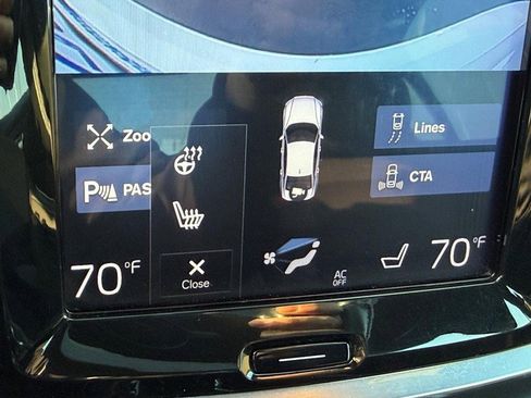 Used 2020 Volvo S60 T5 R-Design image 23