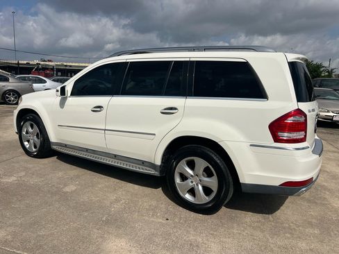 Used 2012 Mercedes-Benz GL 450 4MATIC image 19