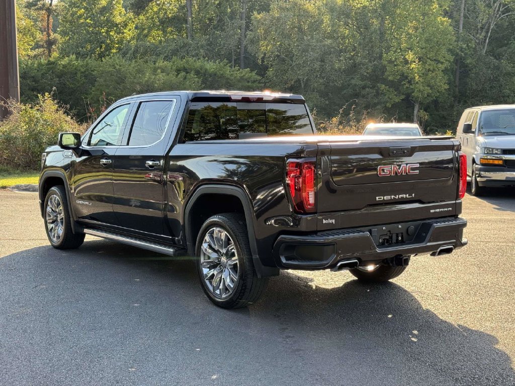 Used 2023 GMC Sierra 1500 Denali w/ Denali Reserve Package AWD/4WD image 25