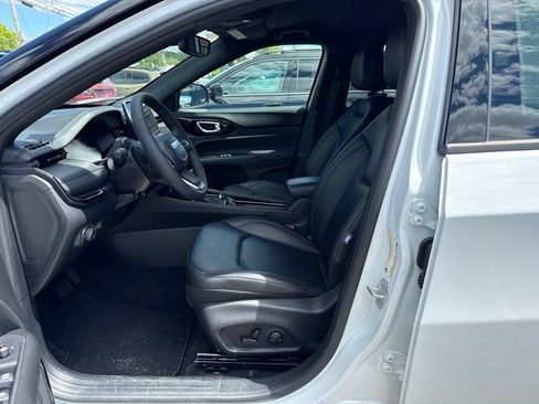 New 2026 Jeep Compass Limited AWD/4WD image 16
