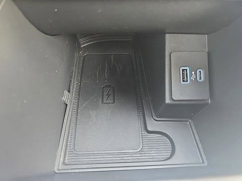 Used 2022 Ford Edge SEL w/ Convenience Package image 22