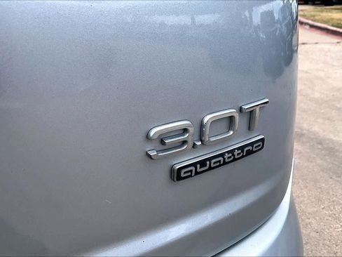 Used 2018 Audi Q7 3.0T Prestige AWD/4WD image 10