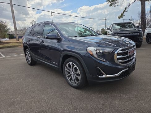 Used 2019 GMC Terrain SLT w/ Preferred Package image 7
