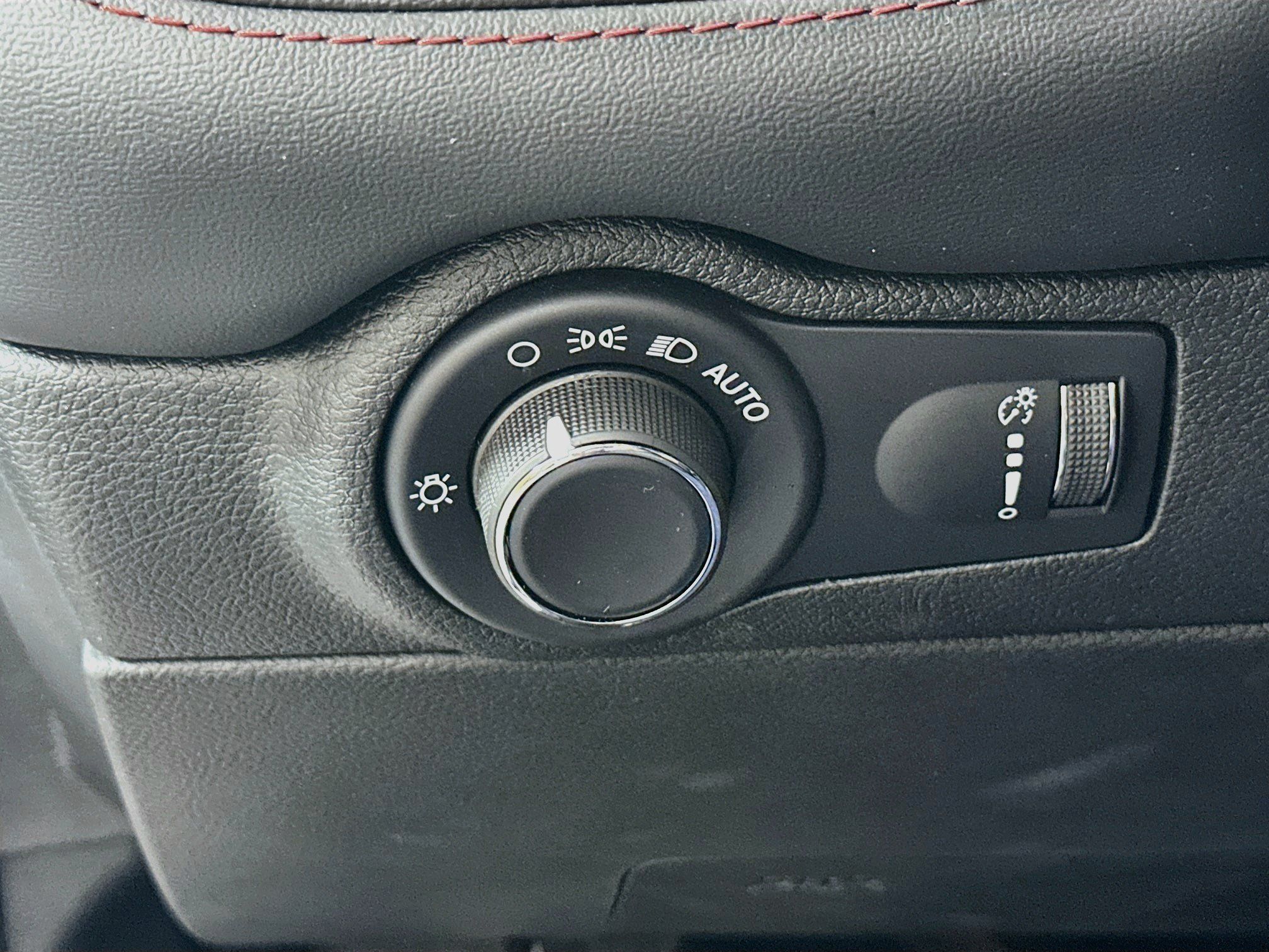 Used 2026 Dodge Durango GT AWD/4WD image 16