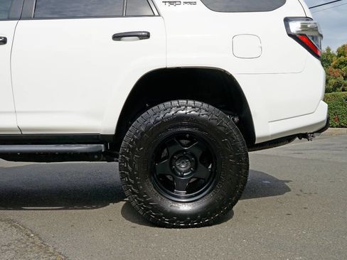 Used 2017 Toyota 4Runner TRD Pro image 10