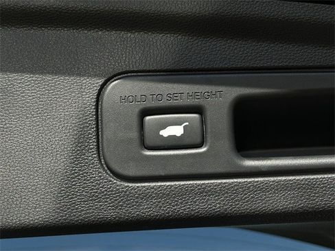 Certified 2024 Acura MDX SH-AWD w/ Technology Package image 36