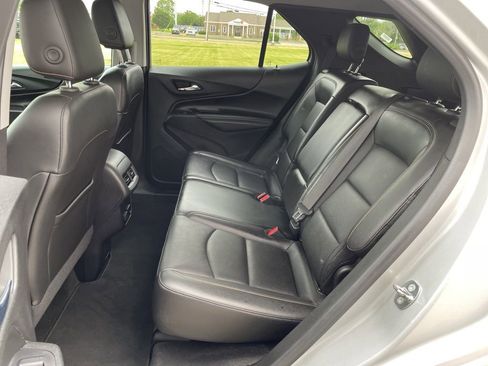 Used 2018 Chevrolet Equinox Premier FWD image 10