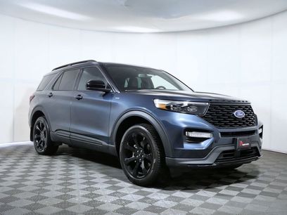 Used 2023 Ford Explorer ST-Line w/ Class IV Trailer Tow Package