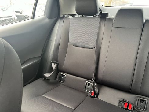 Used 2025 Toyota Prius LE image 35