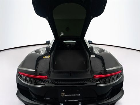 Used 2023 McLaren GT image 28