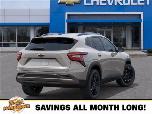 New 2026 Chevrolet Trax ACTIV w/ Sunroof Package image 4