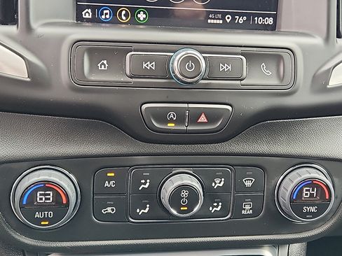 Used 2024 GMC Terrain SLE w/ Driver Convenience Package AWD/4WD image 16