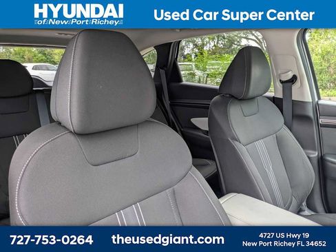 Certified 2022 Hyundai Tucson SEL w/ Cargo Package AWD/4WD image 6