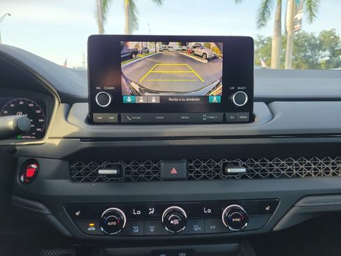 Used 2025 Honda Accord SE image 27