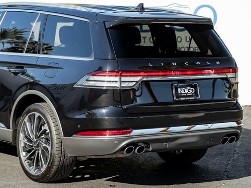 Used 2021 Lincoln Aviator Reserve w/ Equipment Group 201A image 10